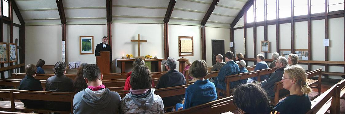 Pfr. Johannes Staemmler  bei der Predigt