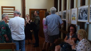 Plausch zur Vernissage