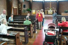 n der Justus-Jonas-Kirche. Unsere Gastgeber: Herr und Frau Nützler. Es gab sogar Orgelmusik...! Vielen Dank!