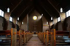 Inneres einer Notkirche (Gnadenkirche Chemnitz-Borna, 2014)