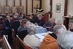 ...trotz des schlechten Wetters an diesem Erntedanktag, ...