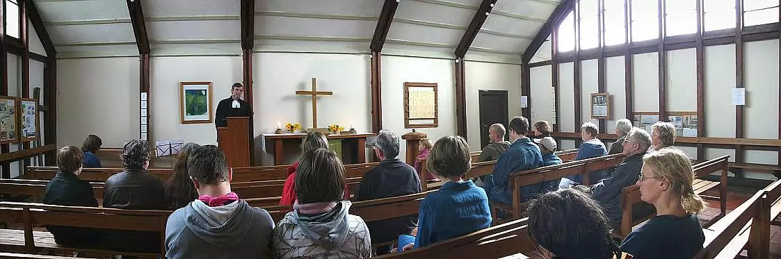 Pfr. Johannes Staemmler  bei der Predigt