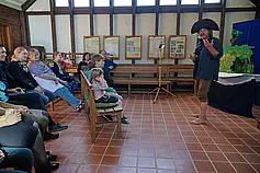 Und dann das Puppenspiel mit Konrad Ludwig. Nur für Kinder? Mitnichten!